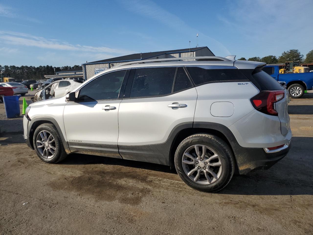 2022 GMC TERRAIN SLT VIN:3GKALPEV2NL100981