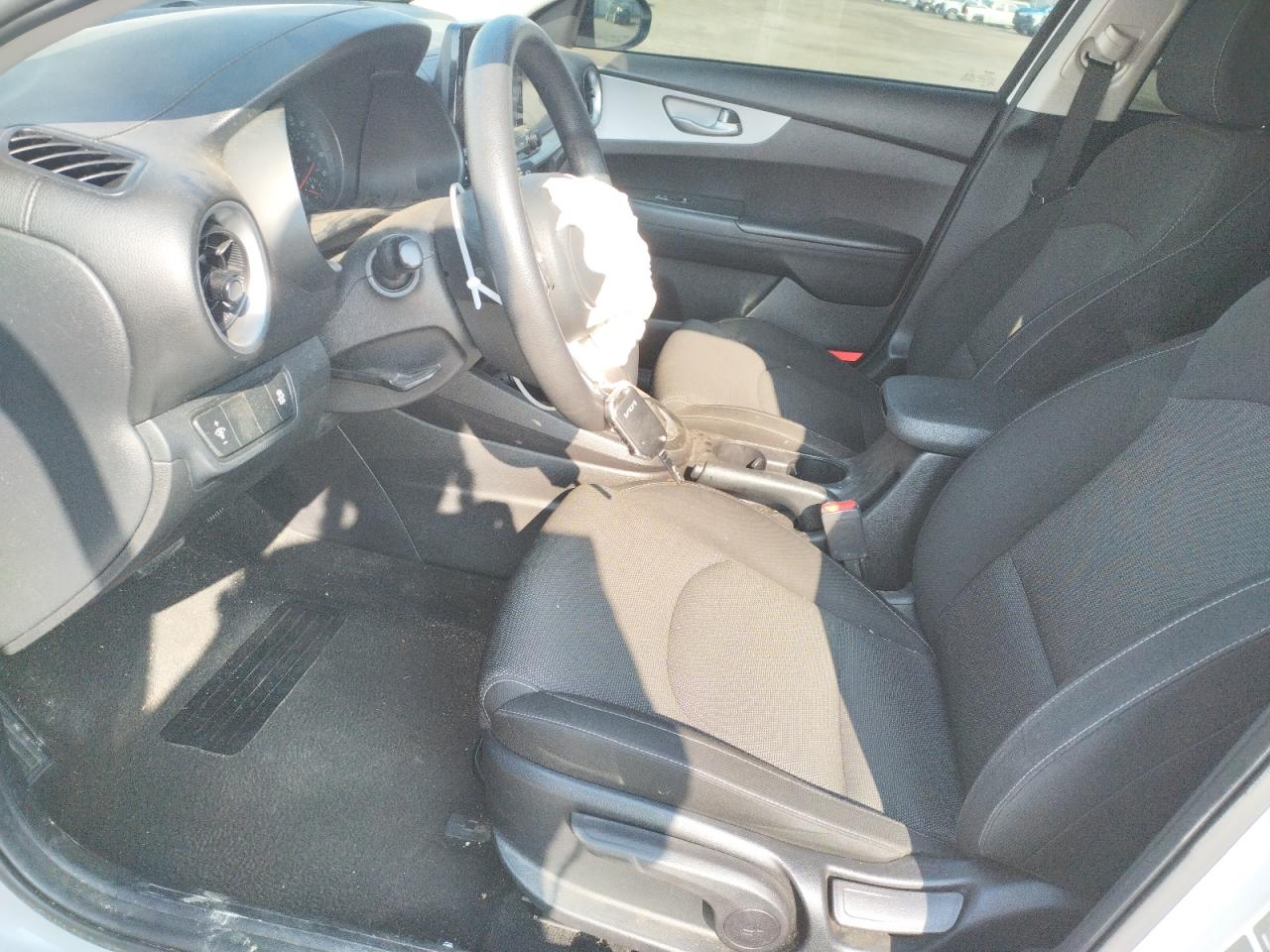 2022 KIA FORTE FE VIN:3KPF24AD2NE436005