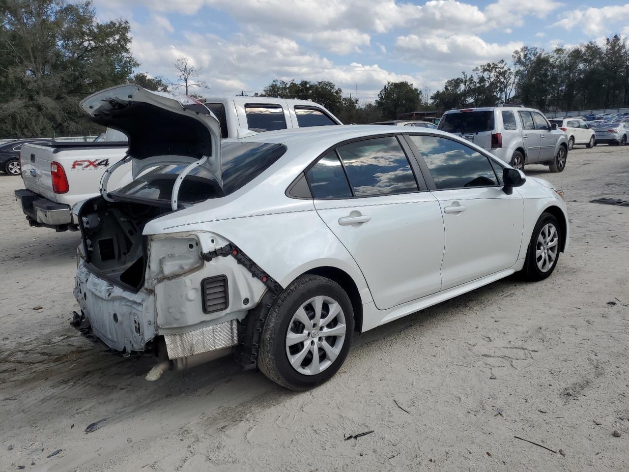 2022 TOYOTA COROLLA LE VIN:5YFEPMAE7NP298577