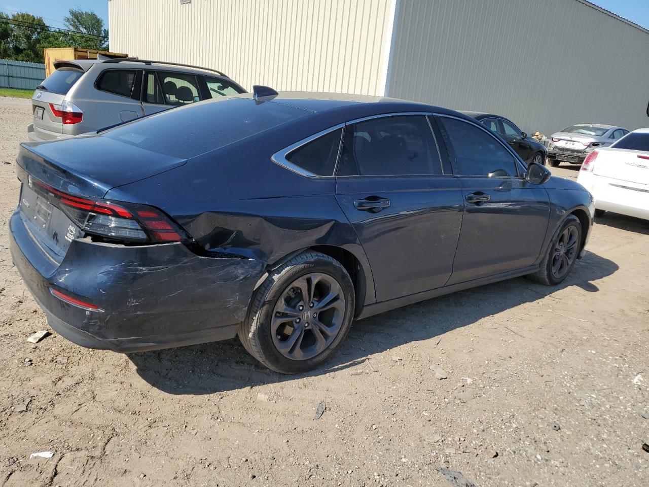 2023 HONDA ACCORD EX VIN:1HGCY1F38PA003375