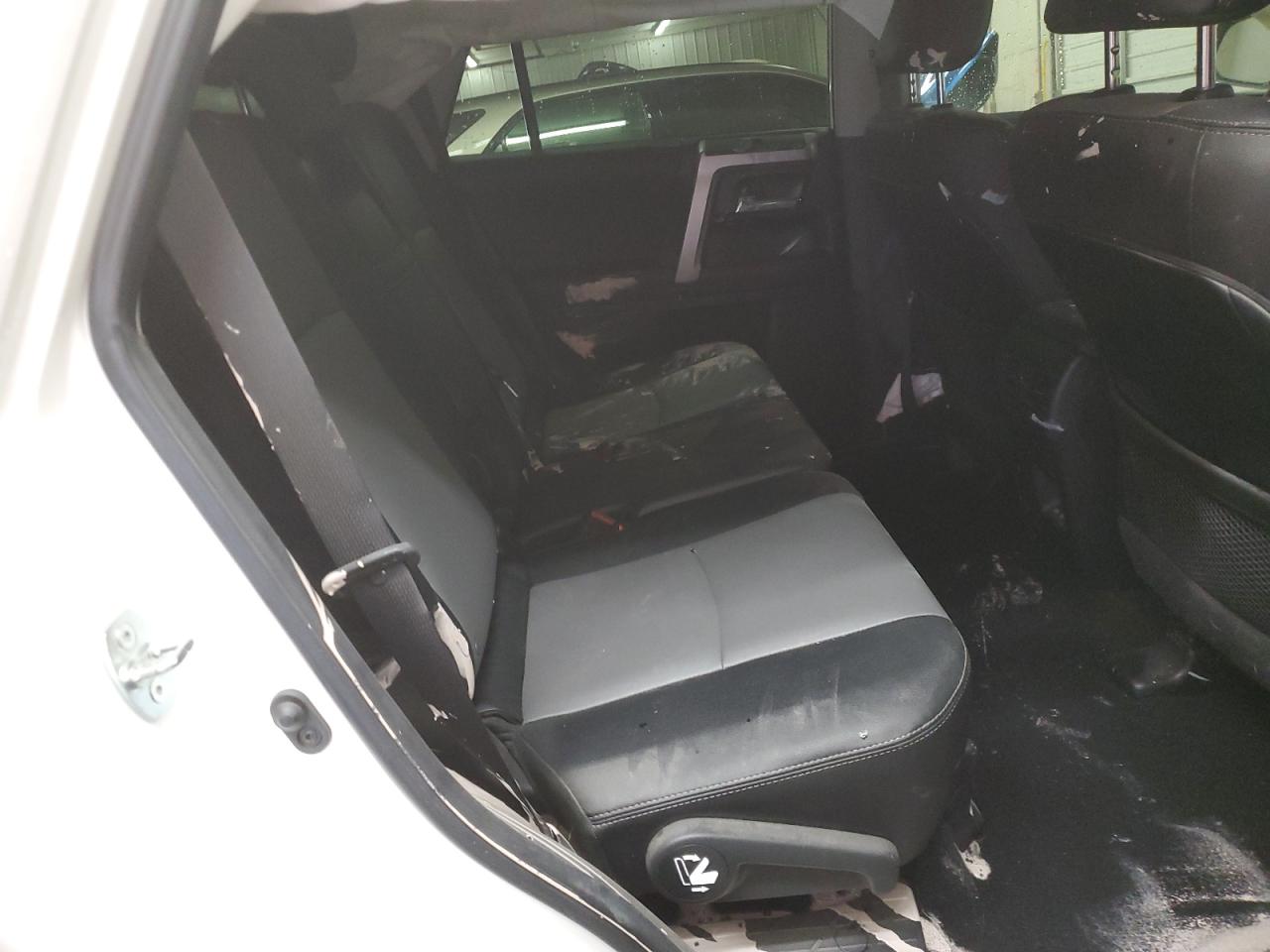 2023 TOYOTA 4RUNNER SE VIN:JTENU5JR8P6105294