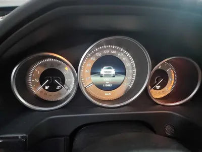 2015 Mercedes-Benz E 220 VIN: