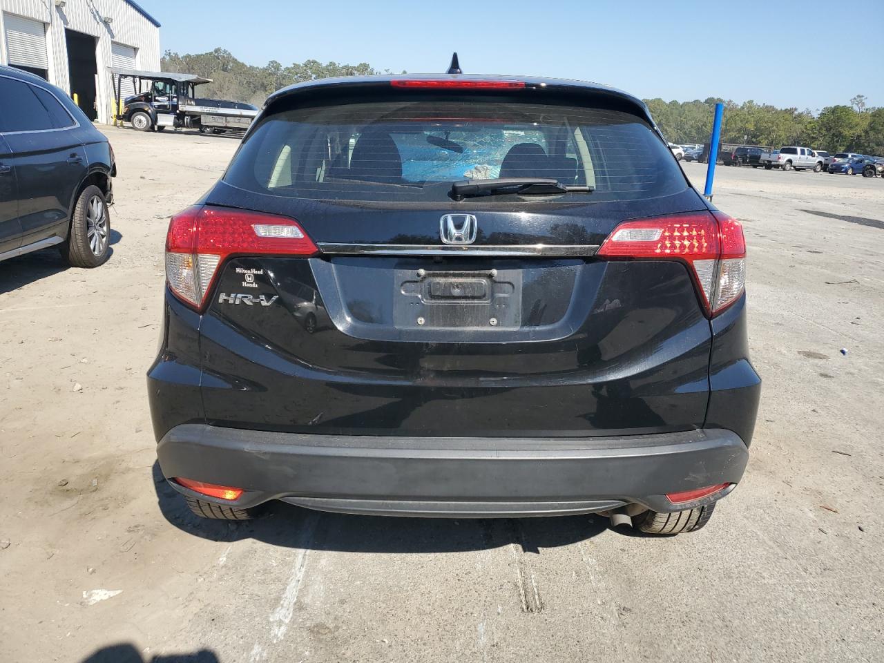 2022 HONDA HR-V LX VIN:3CZRU5H31NM740209