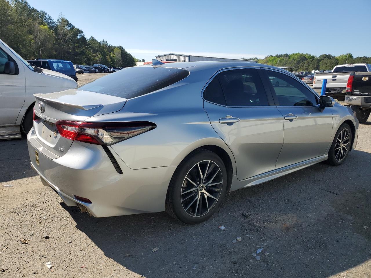 2022 TOYOTA CAMRY SE VIN:4T1T11AKXNU659537