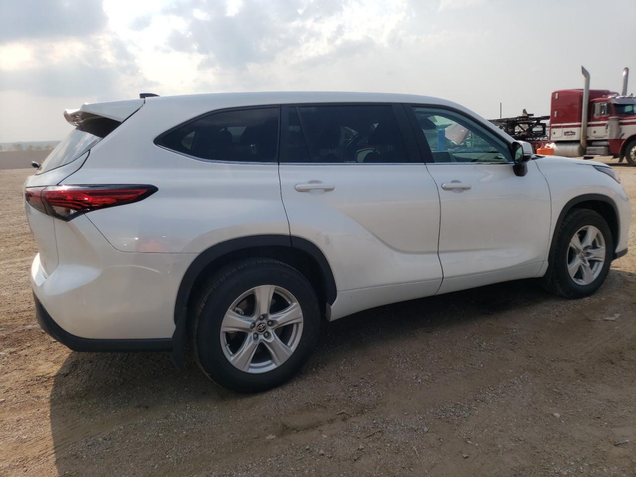 2023 TOYOTA HIGHLANDER L VIN:5TDKDRAH8PS520959