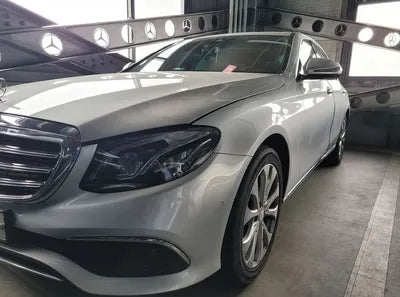 2016 Mercedes-Benz E 220 VIN: