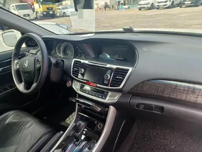 2015 Honda Accord VIN: