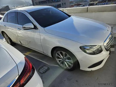 2017 Mercedes-Benz E 220 WDDZF0EB0HA171701 VIN:WDDZF0EB0HA171701