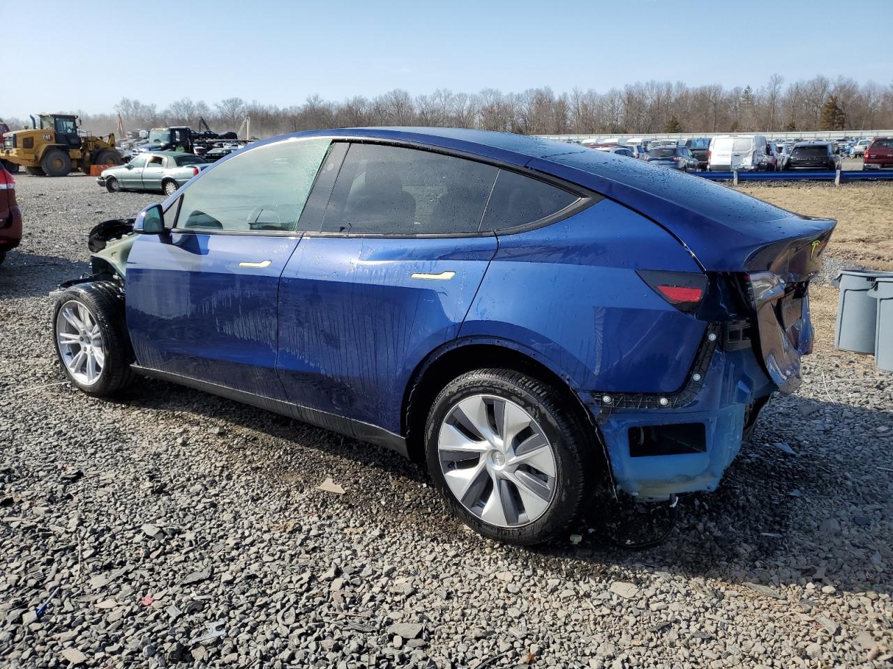 2024 TESLA MODEL Y  VIN:7SAYGDEEXRA237216