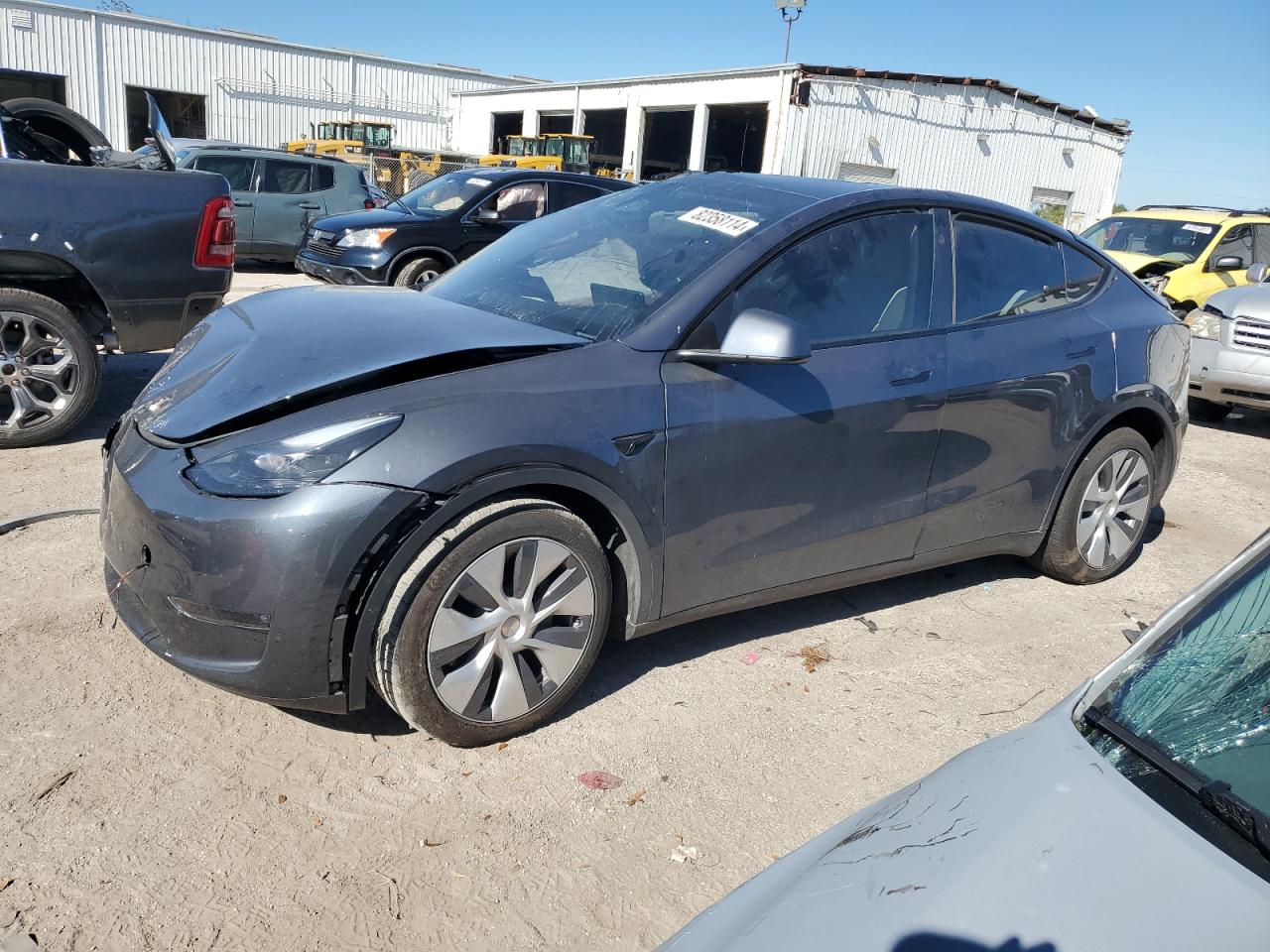 2023 TESLA MODEL Y  VIN:7SAYGAEE1PF894291