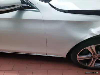 2019 Mercedes-Benz E 300 VIN: