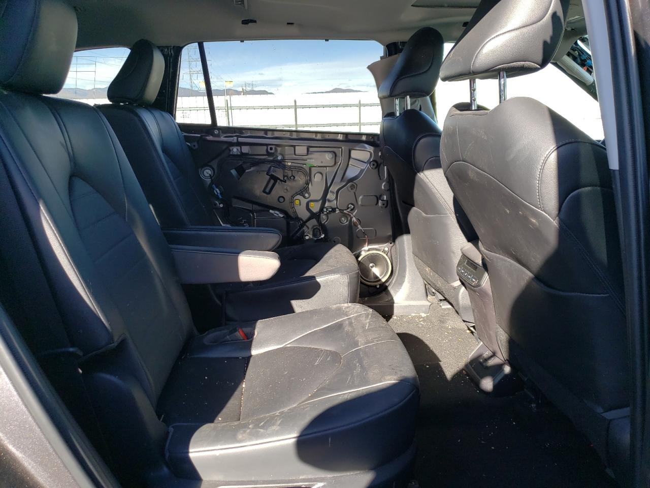 2023 TOYOTA HIGHLANDER L VIN:5TDKDRBH5PS005383