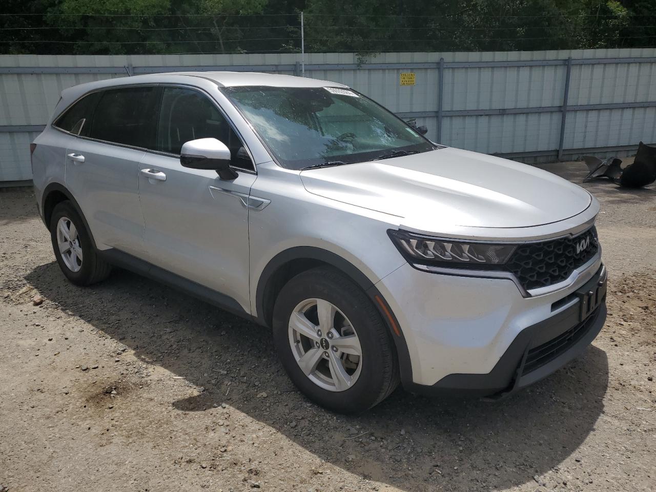 2022 KIA SORENTO LX VIN:5XYRG4LC8NG077328