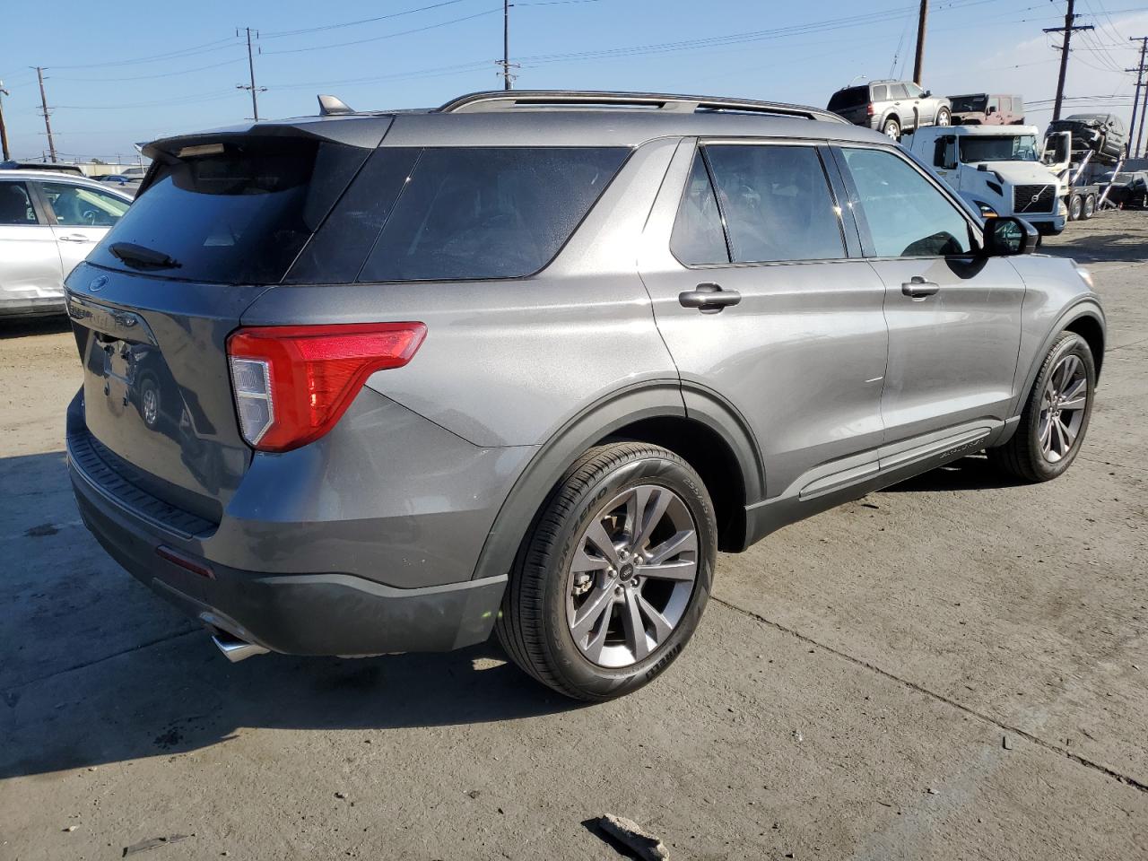 2022 FORD EXPLORER XLT VIN:1FMSK7DH4NGB03394
