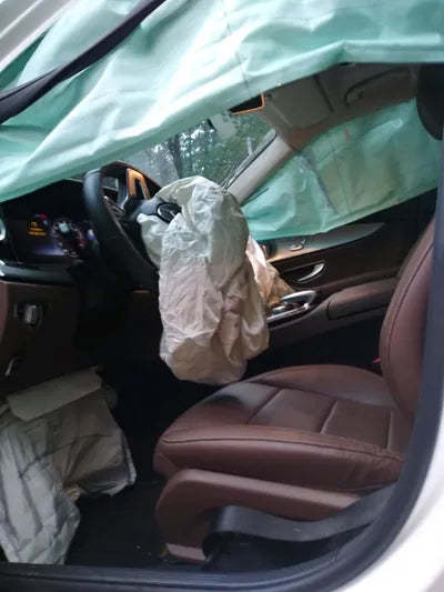 2019 Mercedes-Benz E 300 VIN: