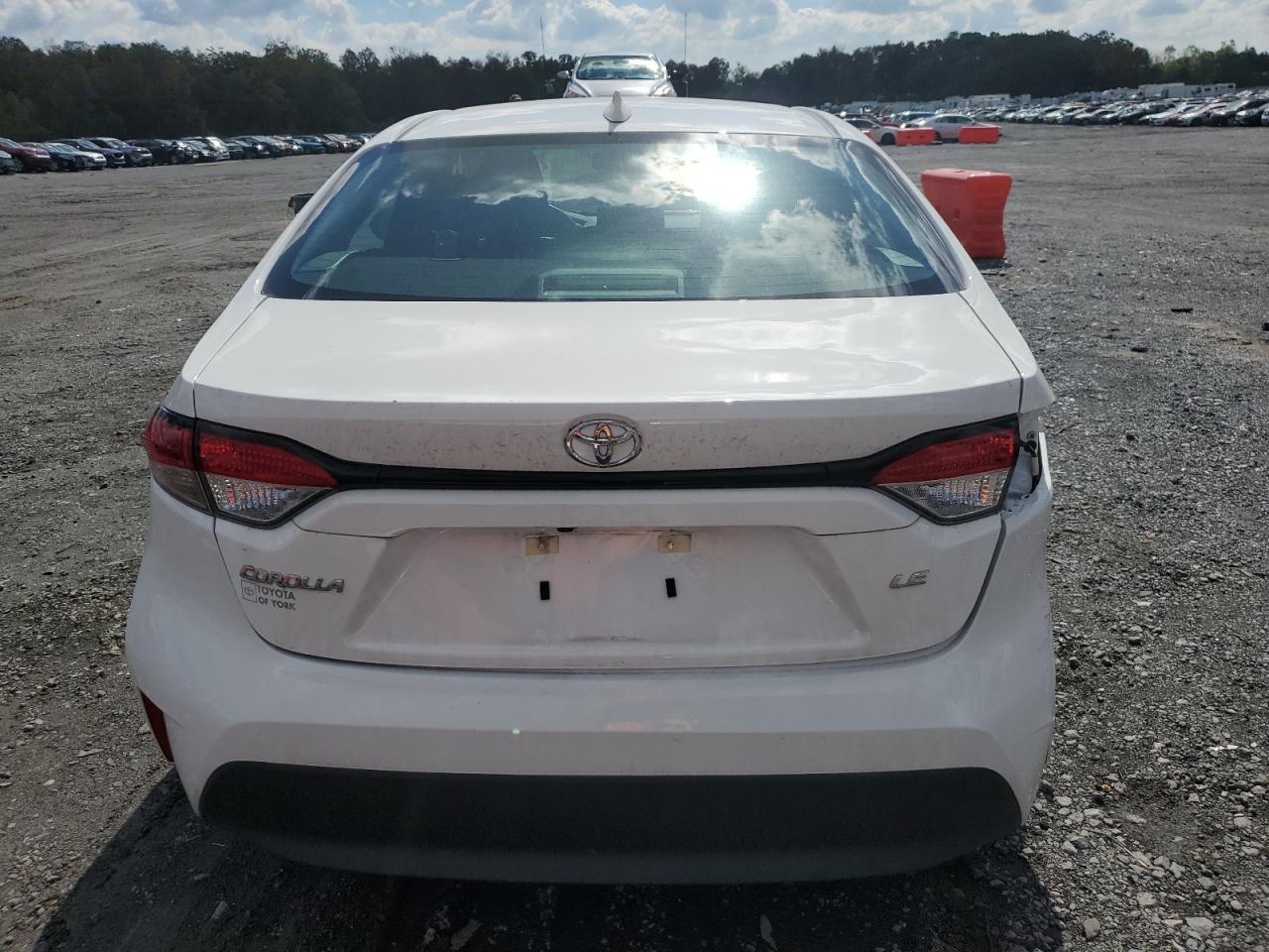 2024 TOYOTA COROLLA LE VIN:5YFB4MDE1RP080700