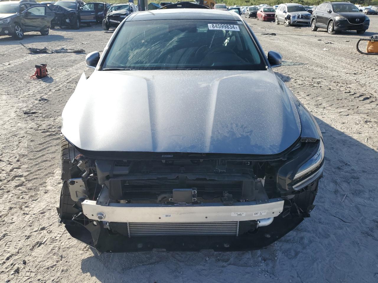 2022 GENESIS G70 BASE VIN:KMTG34TA3NU101875