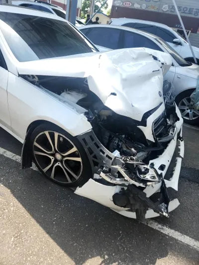 2016 Mercedes-Benz E 220 506KMWDDHF0AB6GB2 VIN:506KMWDDHF0AB6GB2