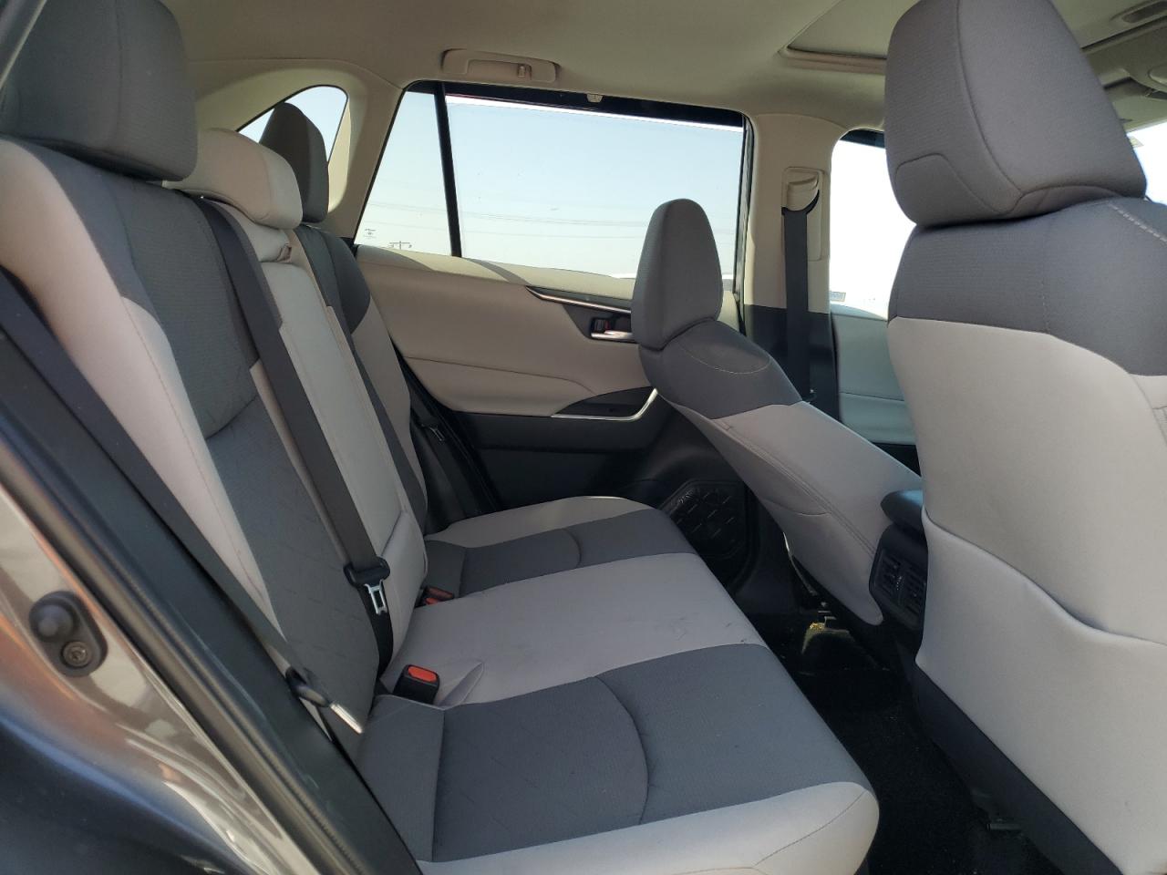 2023 TOYOTA RAV4 XLE VIN:4T3RWRFV6PU088135