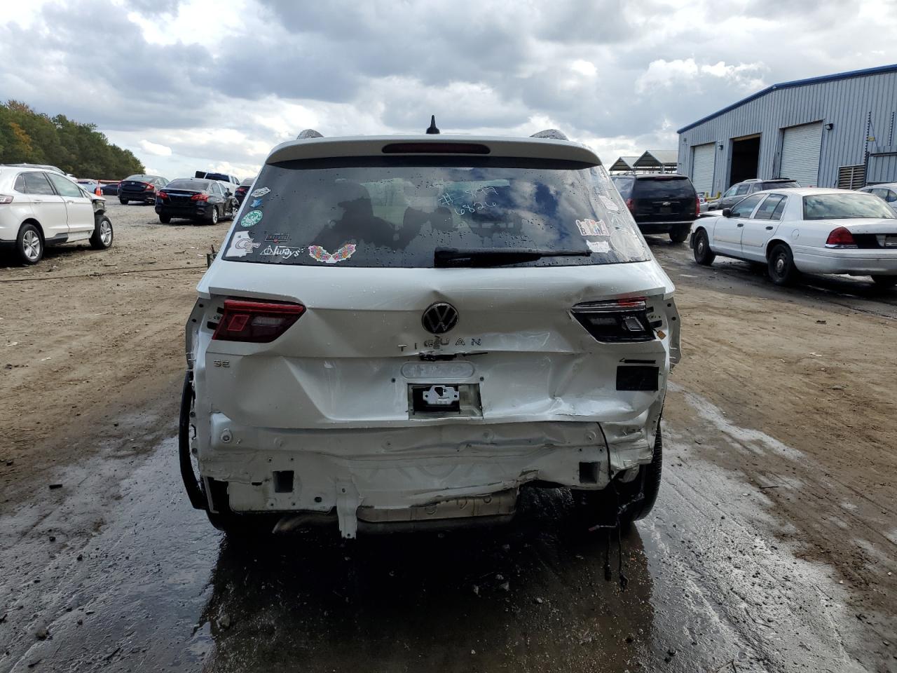 2023 VOLKSWAGEN TIGUAN SE R-LINE BLACK VIN:3VV8B7AX7PM076826