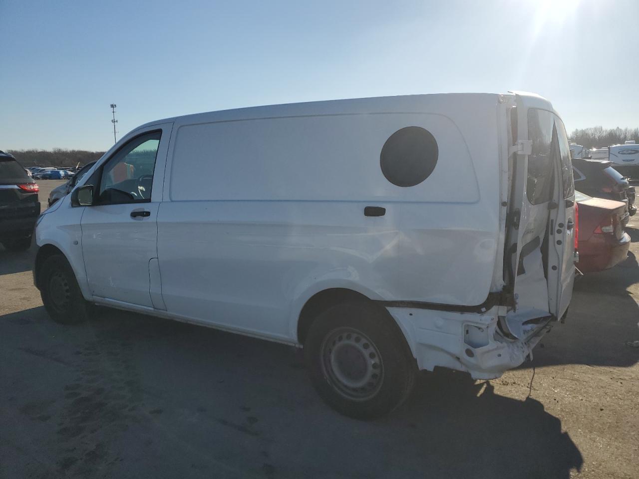 2022 MERCEDES-BENZ METRIS  VIN:W1YV0BEY4N4163973