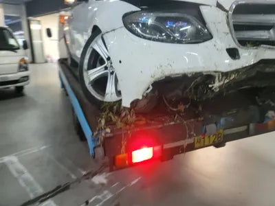 2017 Mercedes-Benz E 220 VIN: