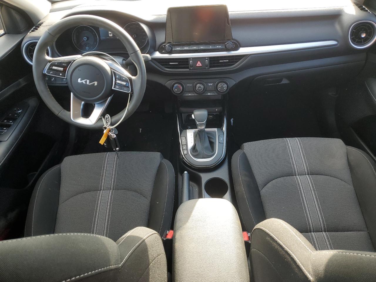 2024 KIA FORTE EX VIN:3KPF34AD6RE794324