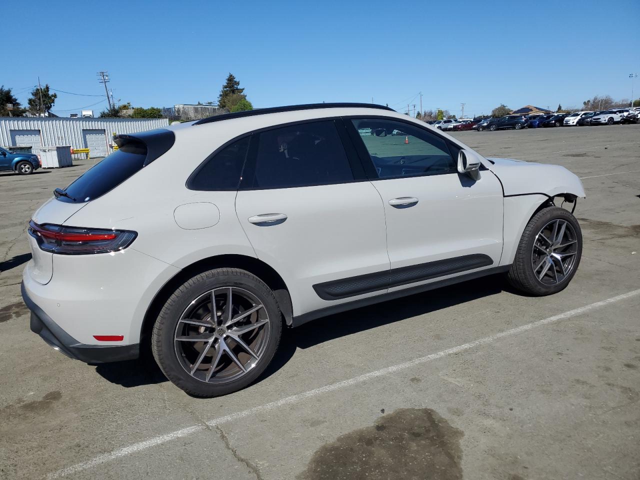 2024 PORSCHE MACAN BASE VIN:WP1AA2A53RLB08520