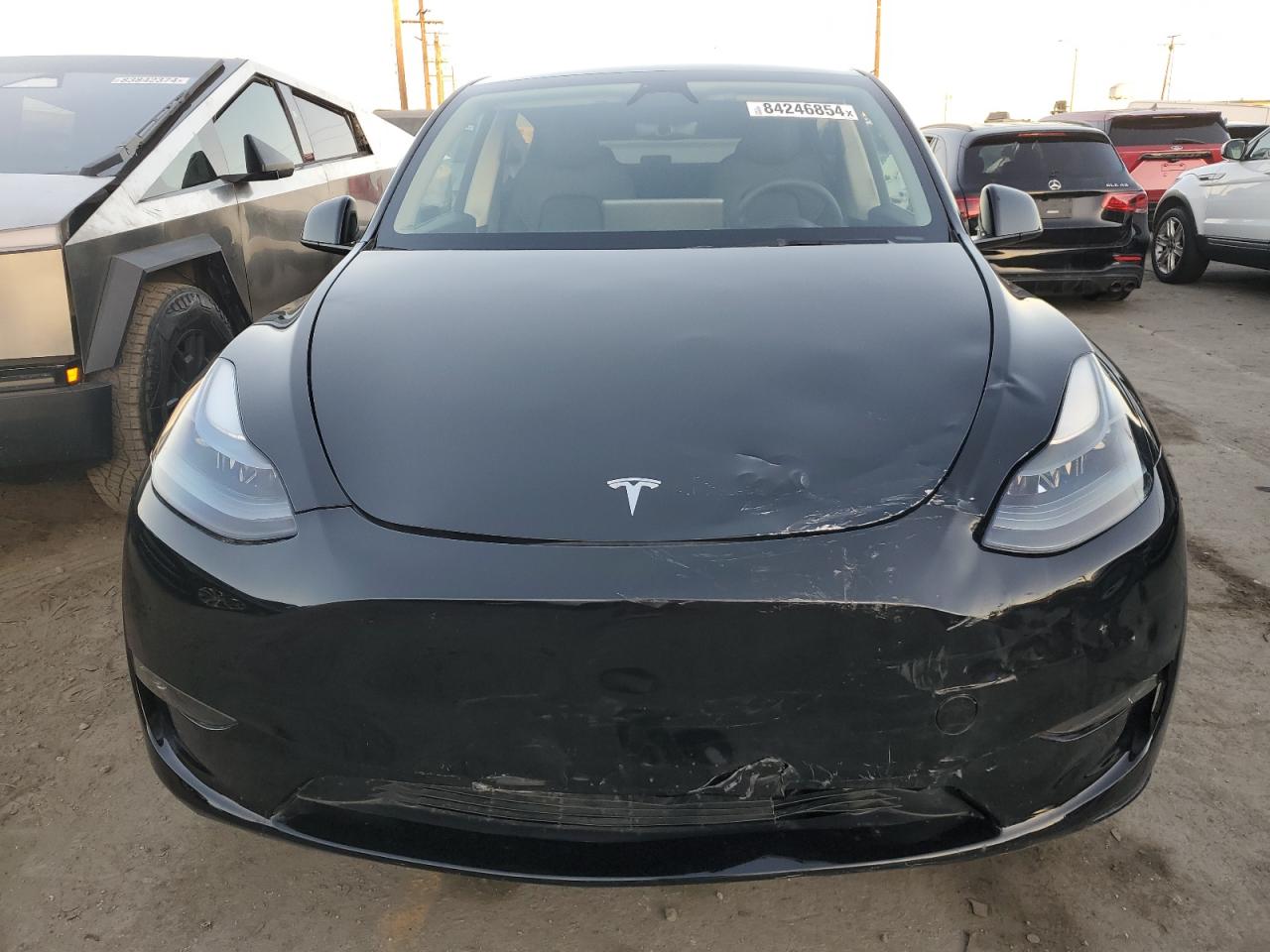 2024 TESLA MODEL Y  VIN:7SAYGAEE6RF150348