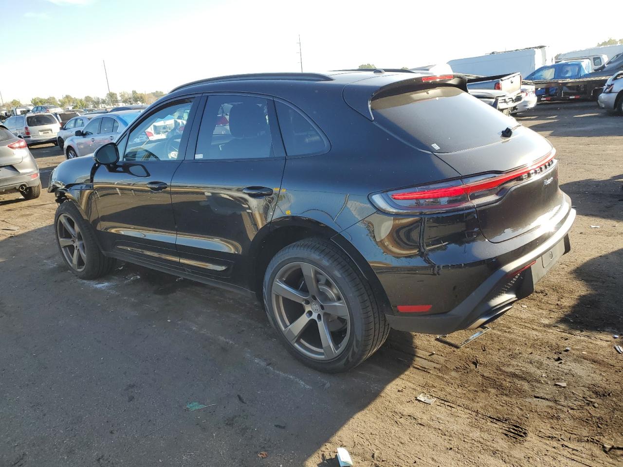 2024 PORSCHE MACAN BASE VIN:WP1AA2A53RLB11630