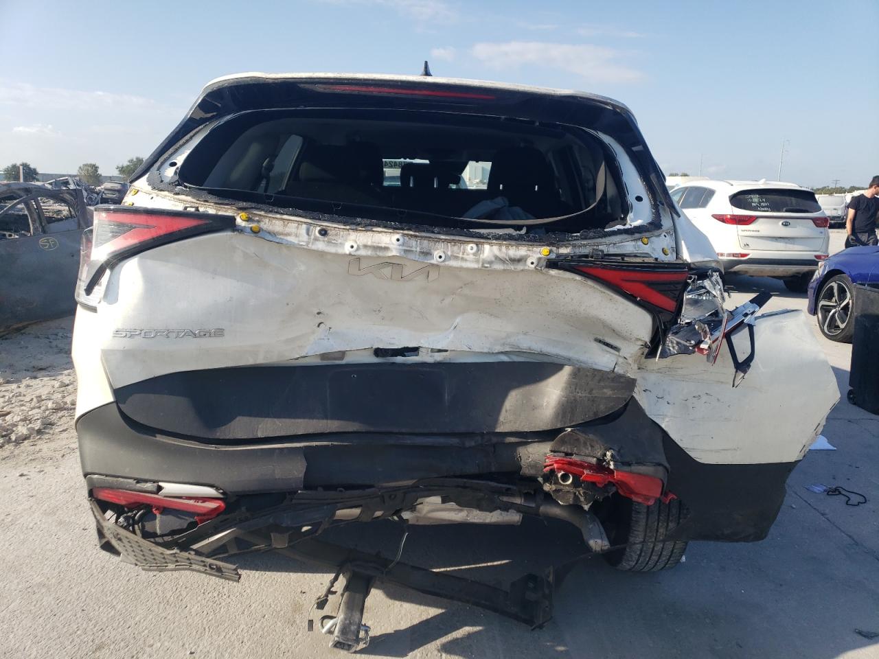 2023 KIA SPORTAGE LX VIN:KNDPUCAG5P7074791