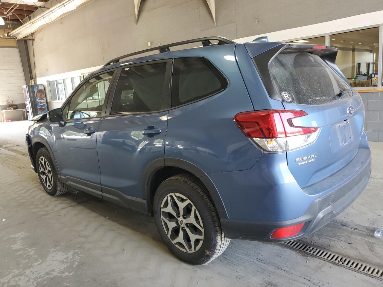 2023 SUBARU FORESTER PREMIUM VIN:JF2SKAEC8PH492253