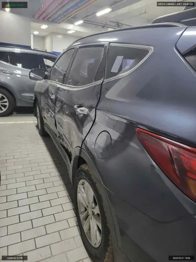 2017 Hyundai Santa FE KMHSW81UBJU789762 VIN:KMHSW81UBJU789762