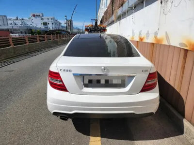 2015 Mercedes-Benz C 220 WDDGJ0CB7FG354676 VIN:WDDGJ0CB7FG354676