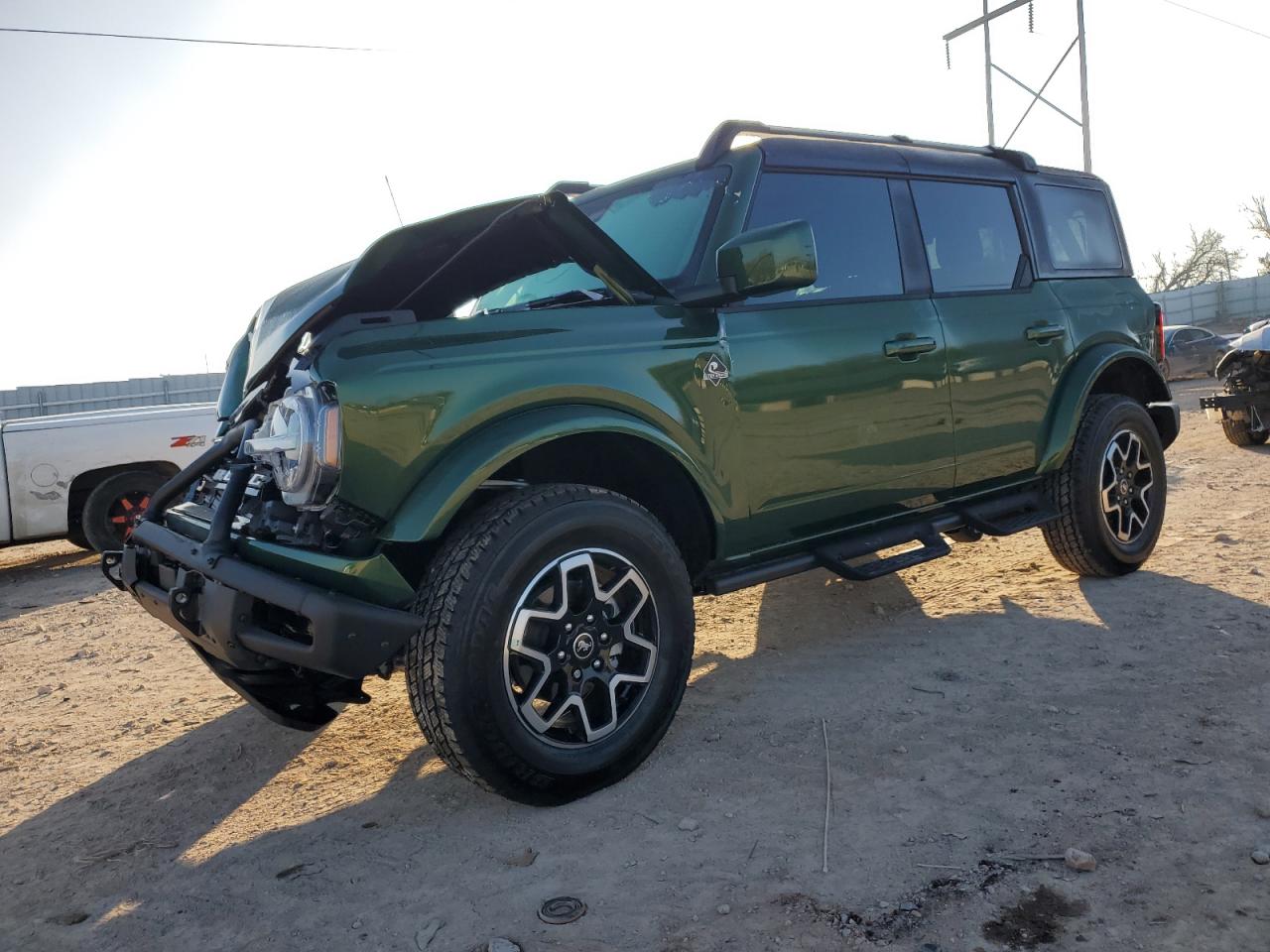 2024 FORD BRONCO OUTER BANKS VIN:1FMDE8BHXRLB04524