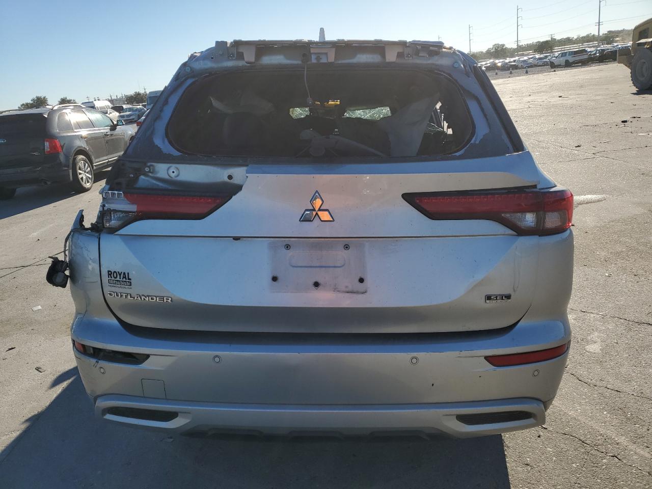 2022 MITSUBISHI OUTLANDER SEL VIN:JA4J3VA87NZ061873