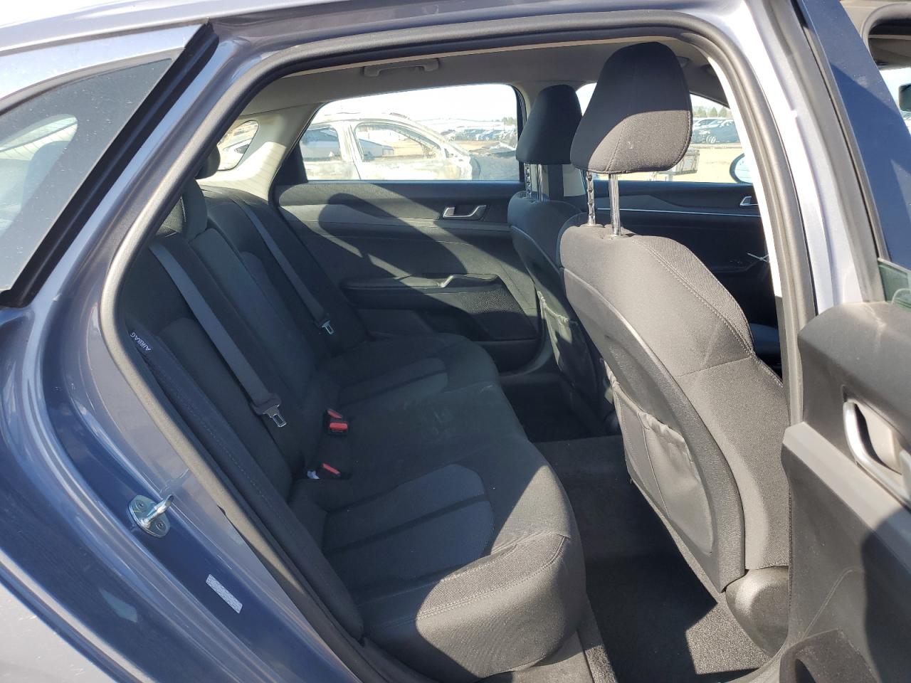2022 KIA K5 LXS VIN:5XXG14J21NG135061