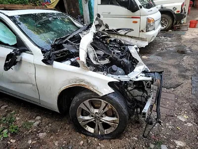 2017 Mercedes-Benz C 220 WDDWF0FB7JR316533 VIN:WDDWF0FB7JR316533