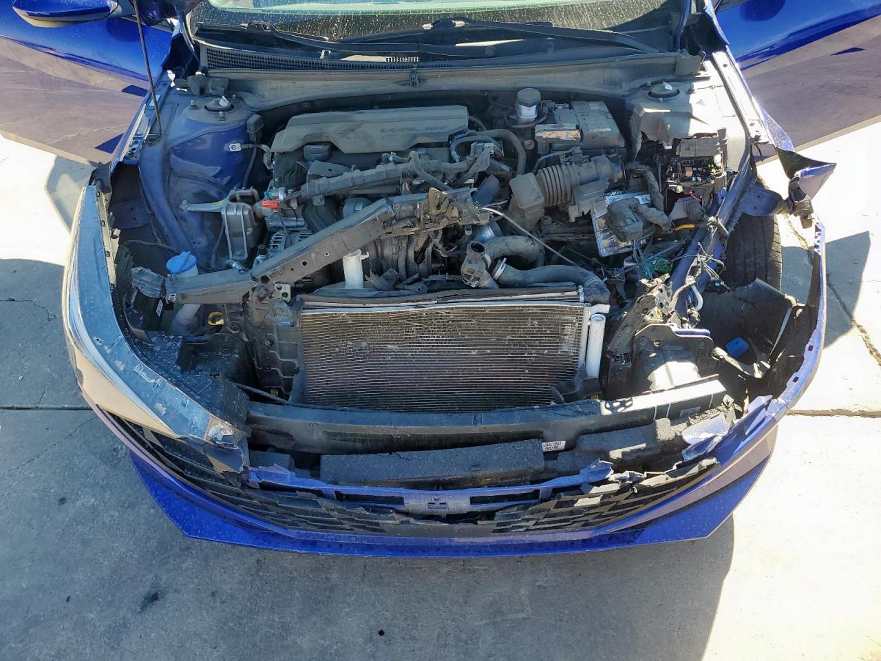 2023 HYUNDAI ELANTRA SEL VIN:KMHLM4AG5PU374252