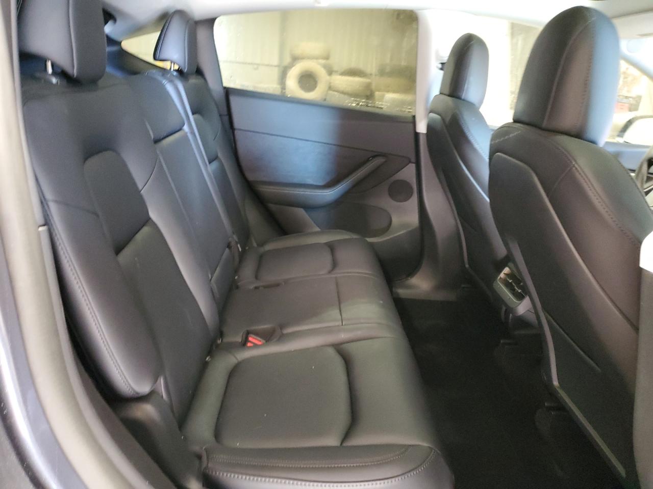 2022 TESLA MODEL Y  VIN:7SAYGAEE3NF489546