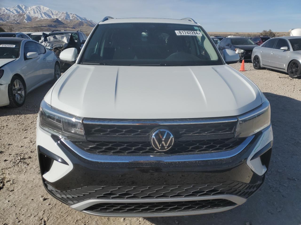 2024 VOLKSWAGEN TAOS SE VIN:3VVVX7B24RM031823