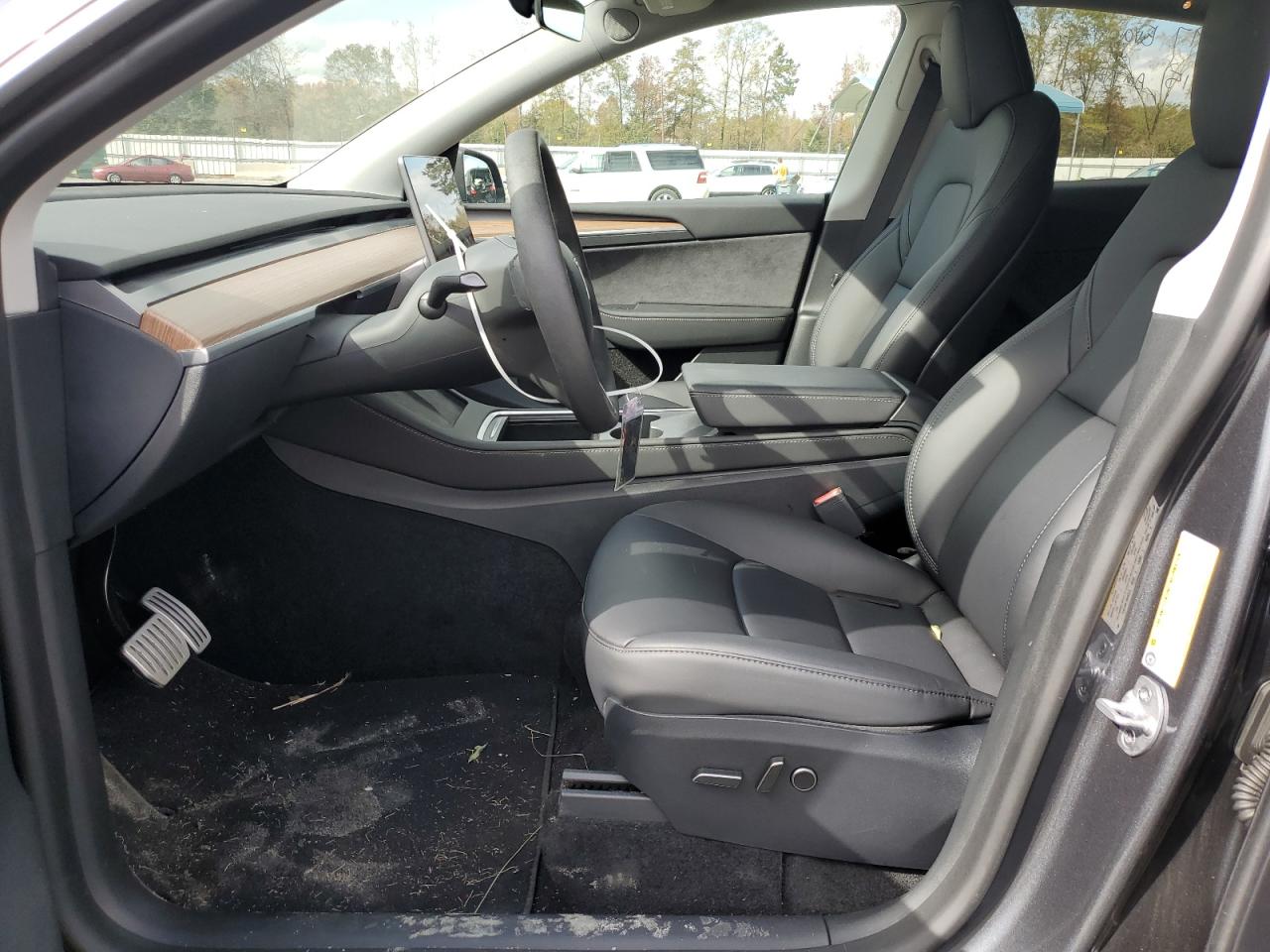 2023 TESLA MODEL Y  VIN:7SAYGDEF3PF944182