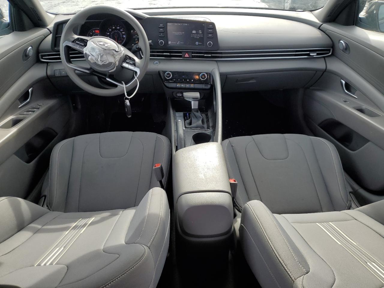 2023 HYUNDAI ELANTRA SEL VIN:5NPLM4AG2PH092083