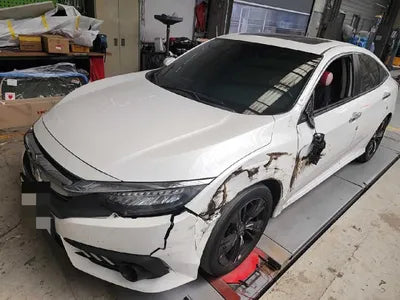 2018 Honda Civic 19XFC2670JE300247 VIN:19XFC2670JE300247