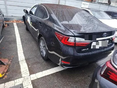 2017 Lexus ES 300 VIN: