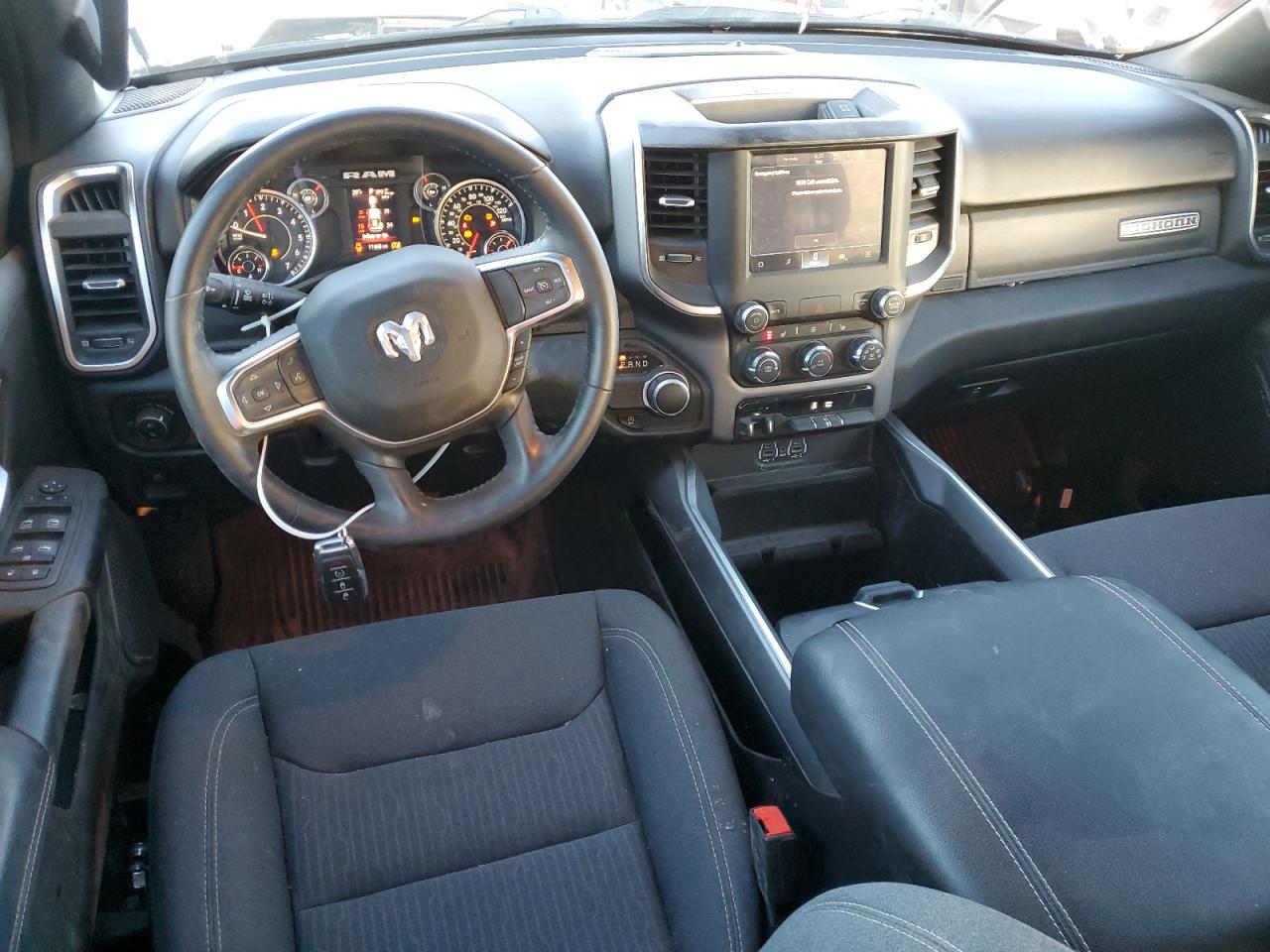2024 RAM 1500 BIG HORN/LONE STAR VIN:1C6RREFT8RN164616