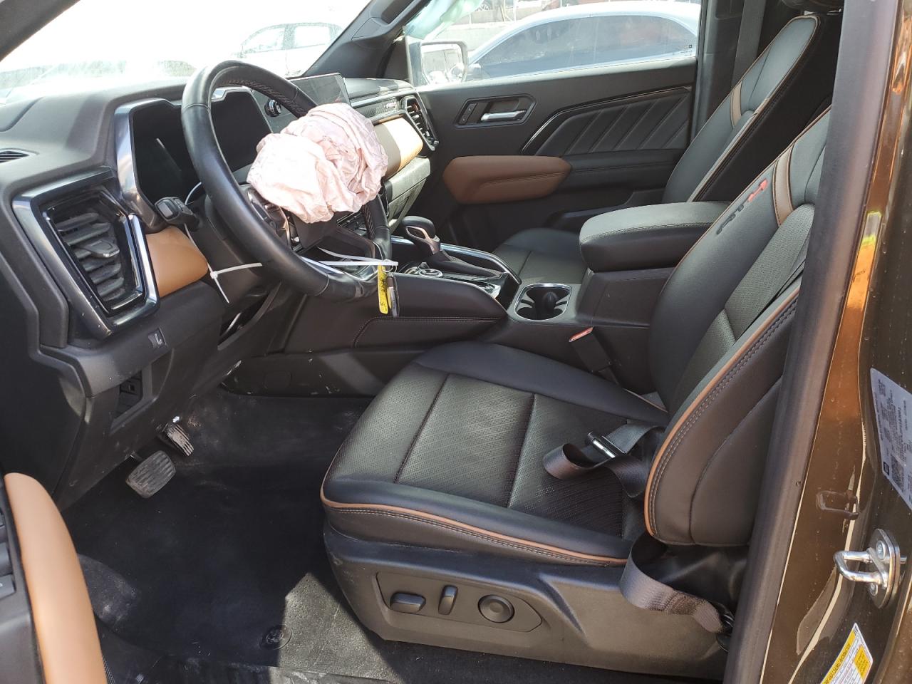 2023 GMC CANYON AT4 VIN:1GTP6DEK2P1183081