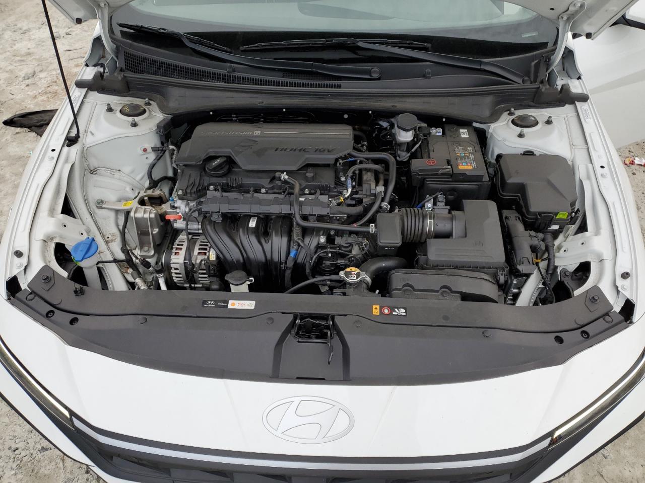 2024 HYUNDAI ELANTRA SEL VIN:KMHLM4DG5RU704888