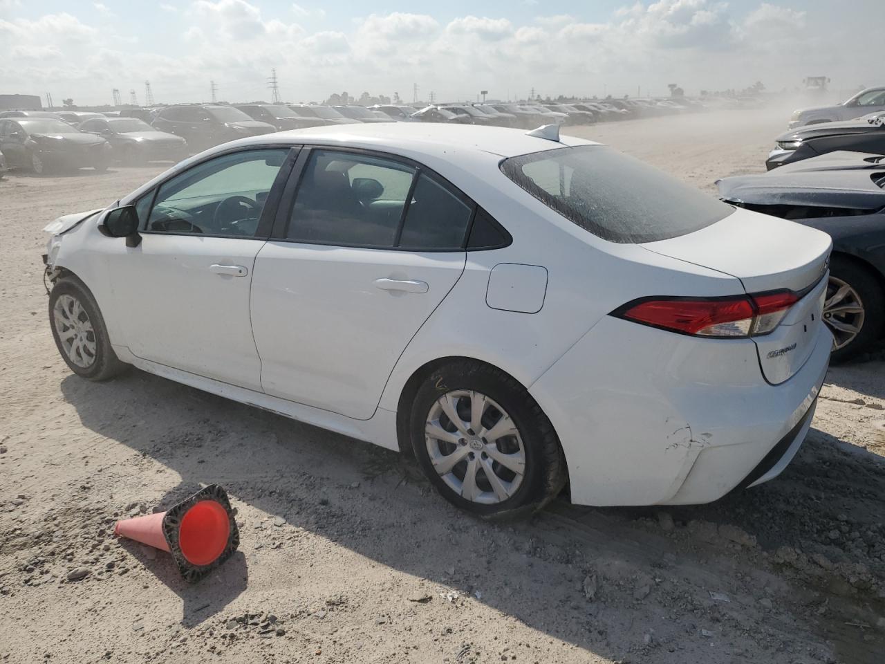 2022 TOYOTA COROLLA LE VIN:5YFEPMAE4NP374241