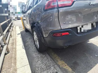 2017 Jeep Cherokee VIN: